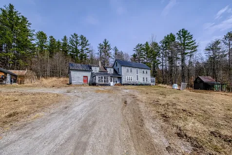 1006 Vernon Street Albany Twp ME 04281