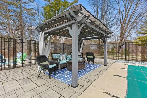 111 Concord Circle Yarmouth ME 04096