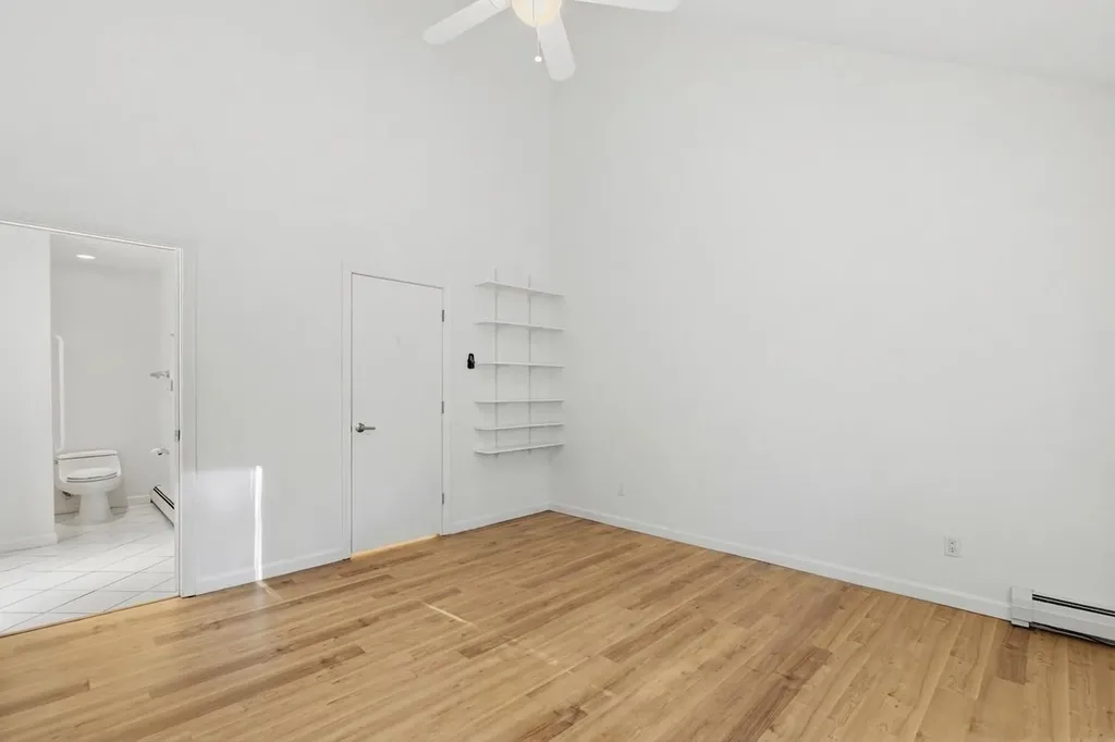 30 Meadow Lane Freeport ME 04032