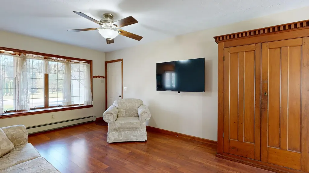 12 Hartford Street Lewiston ME 04240