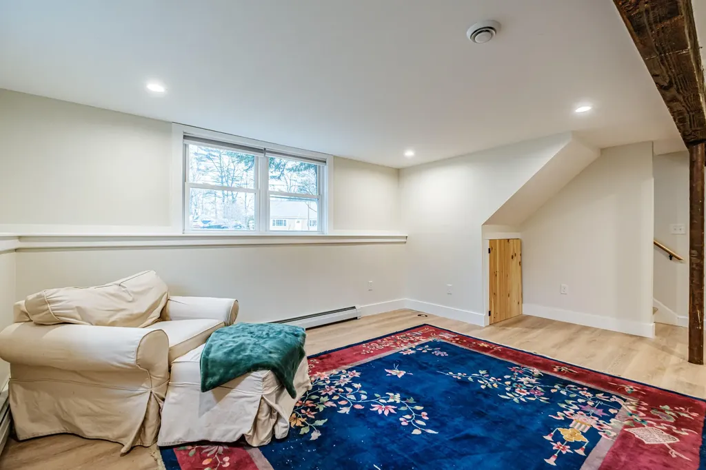 61 Yankee Drive Yarmouth ME 04096