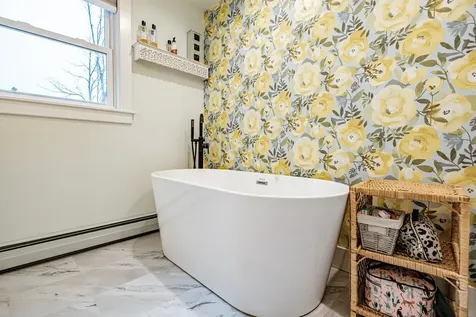 61 Yankee Drive Yarmouth ME 04096