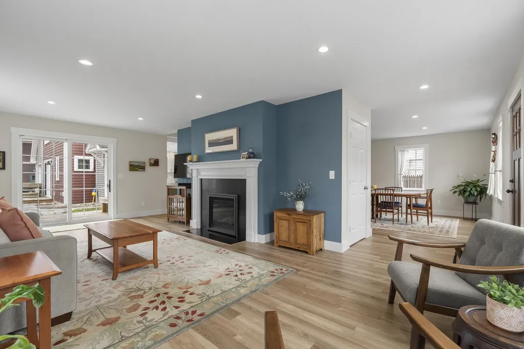 9 Potter Street Brunswick ME 04011