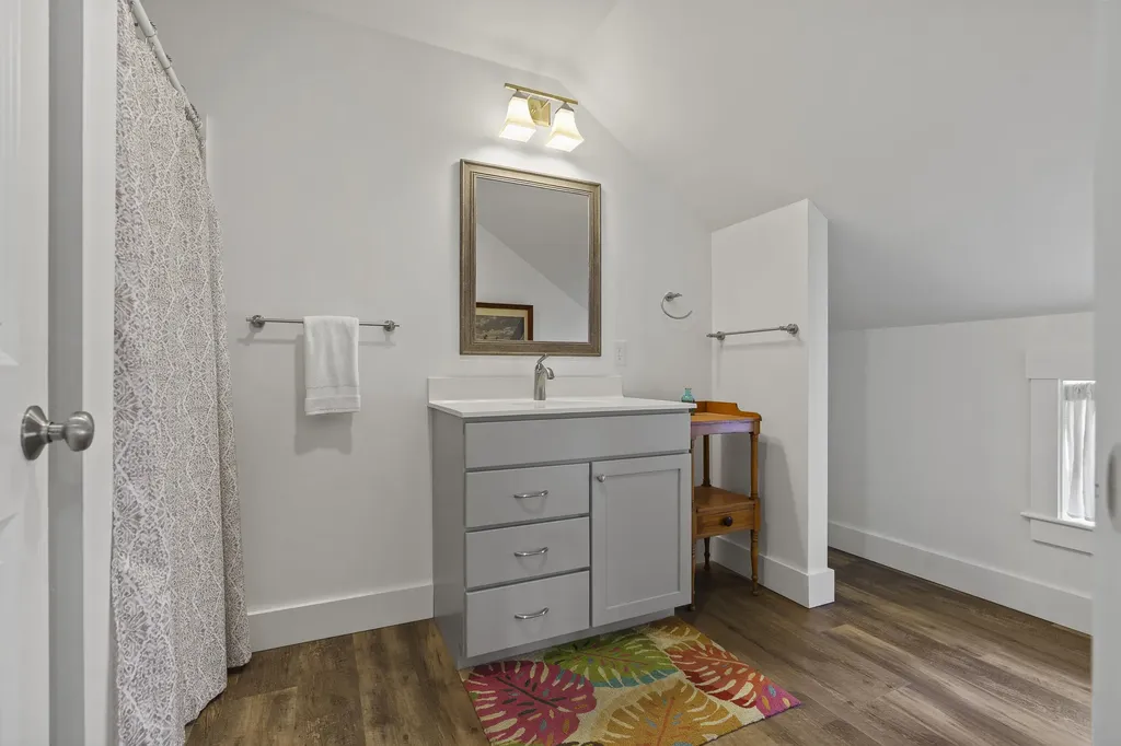 9 Potter Street Brunswick ME 04011