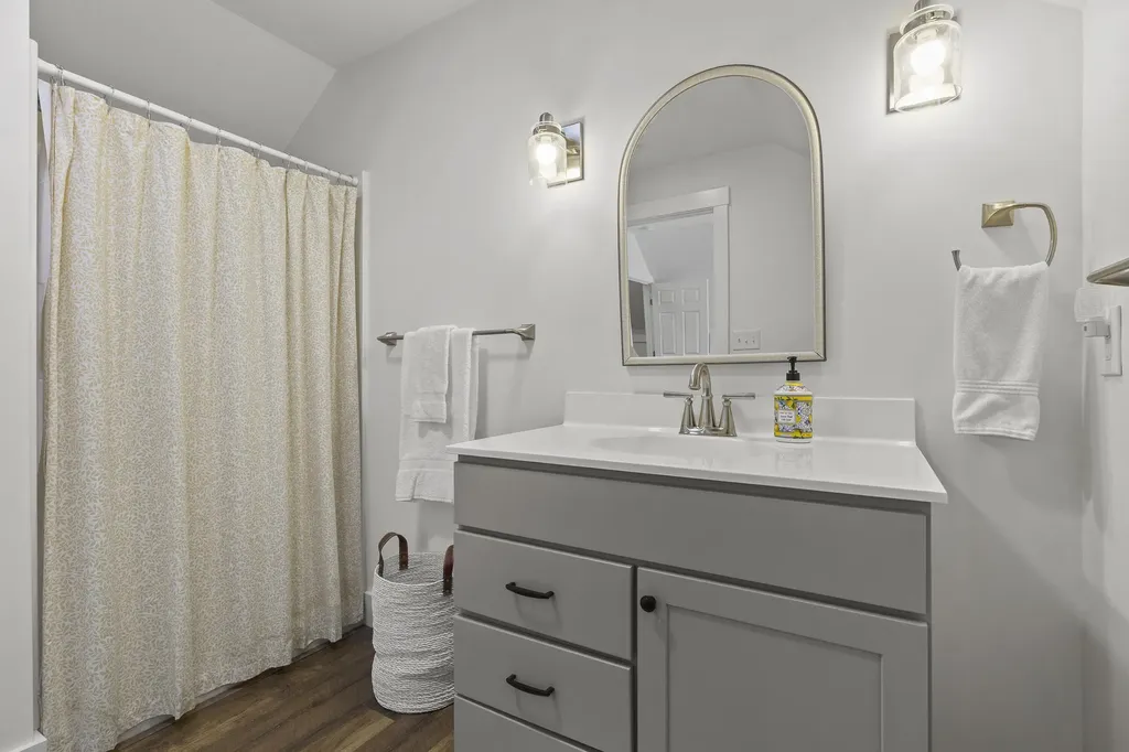 9 Potter Street Brunswick ME 04011