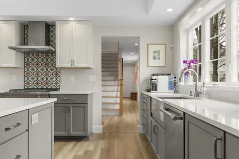 9 Potter Street Brunswick ME 04011