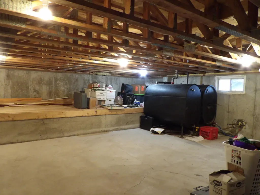 953 Pushaw Road Glenburn ME 04401