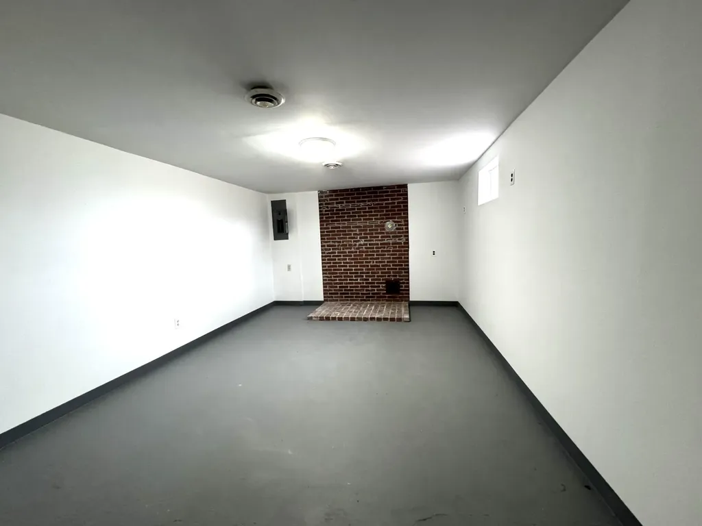 145 Shepherd Road Sidney ME 04330