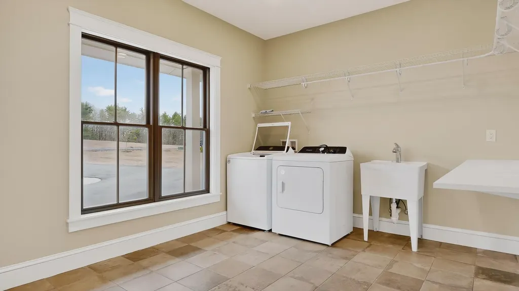 52 Green Acres Drive Buxton ME 04093