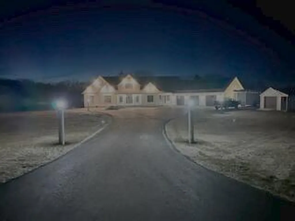 52 Green Acres Drive Buxton ME 04093