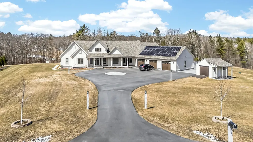 52 Green Acres Drive Buxton ME 04093