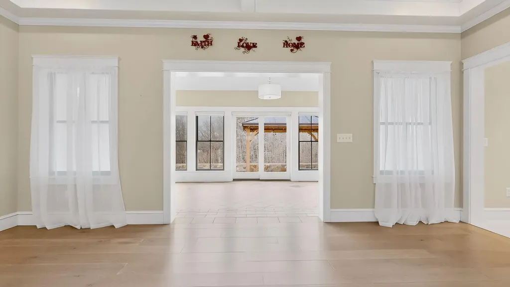 52 Green Acres Drive Buxton ME 04093