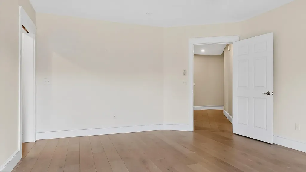 52 Green Acres Drive Buxton ME 04093