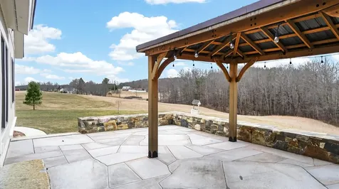 52 Green Acres Drive Buxton ME 04093