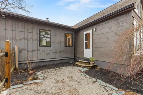 117 Colonial Road Portland ME 04102