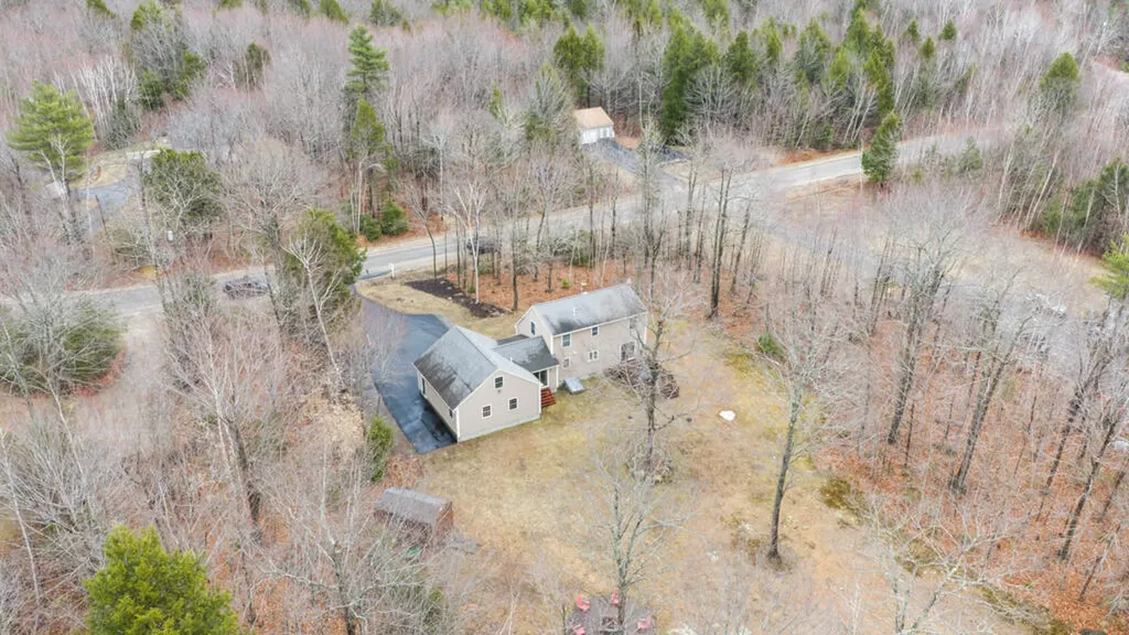 21 Southridge Drive Standish ME 04084