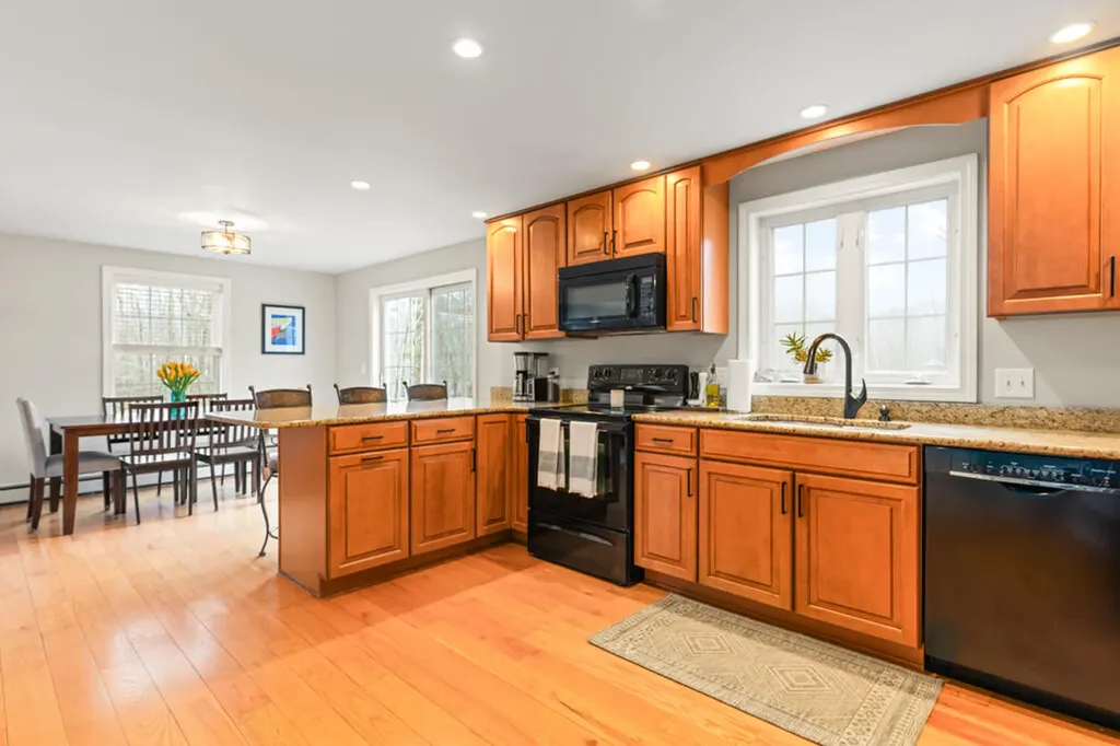21 Southridge Drive Standish ME 04084
