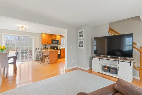 21 Southridge Drive Standish ME 04084