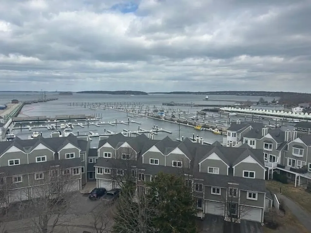 148 Breakwater Drive South Portland ME 04106