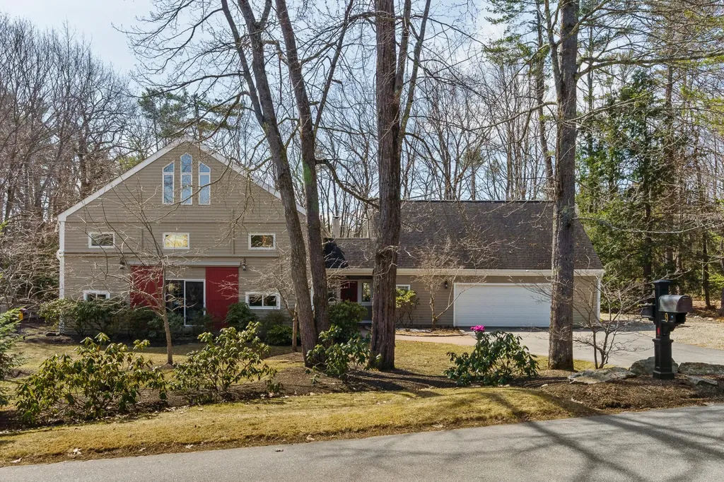9 Conifer Ridge Road Cumberland ME 04110