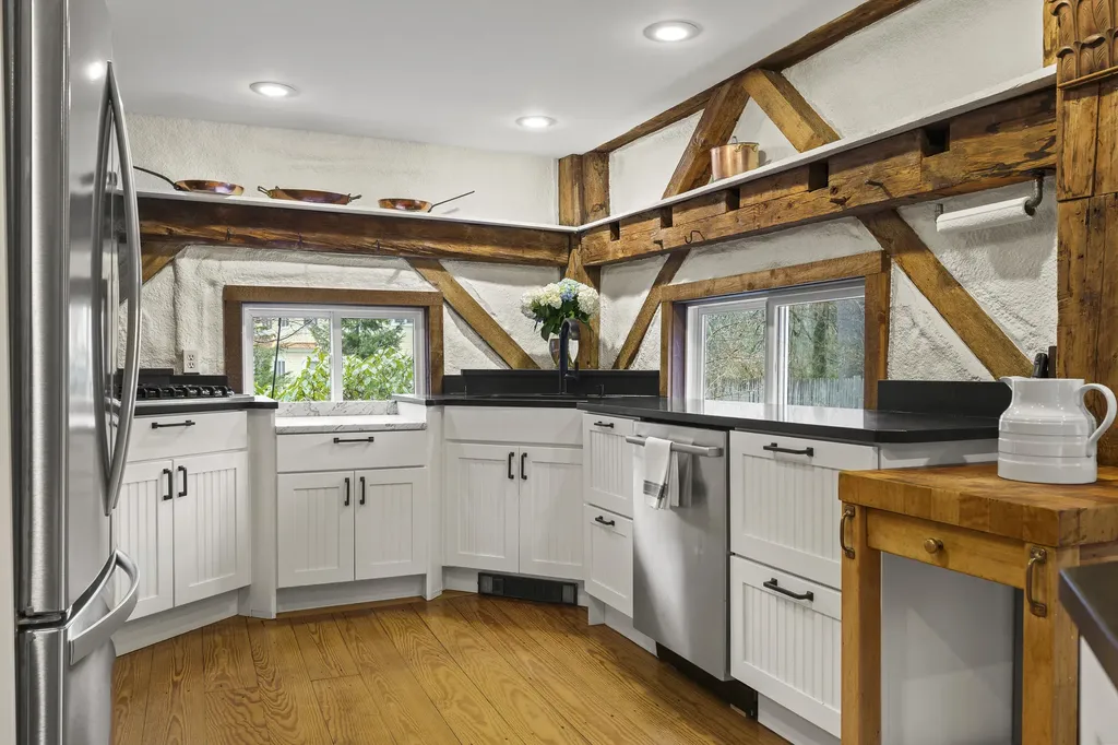9 Conifer Ridge Road Cumberland ME 04110