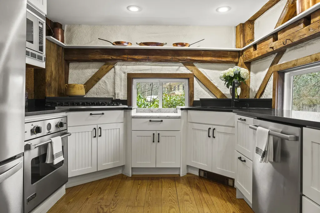 9 Conifer Ridge Road Cumberland ME 04110