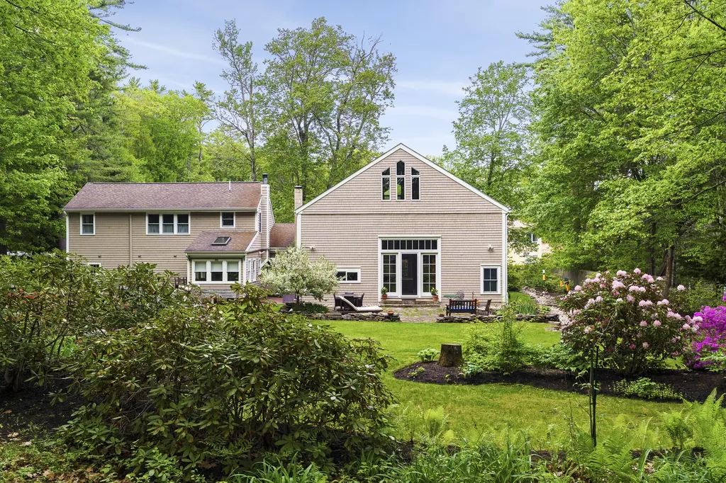 9 Conifer Ridge Road Cumberland ME 04110