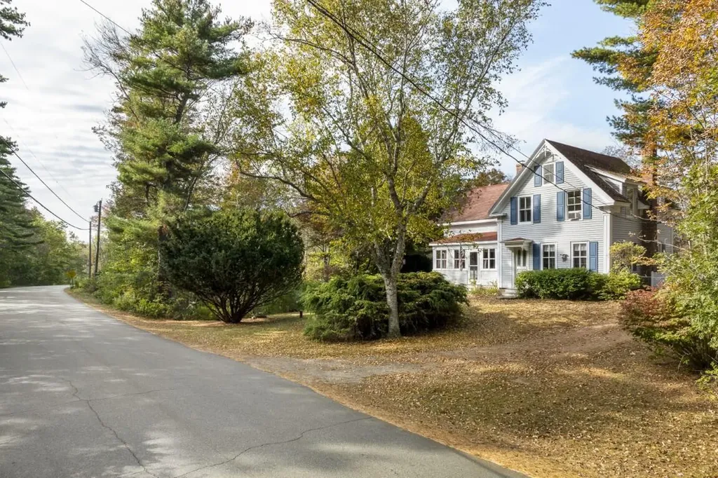 576 Back River Road Boothbay ME 04537