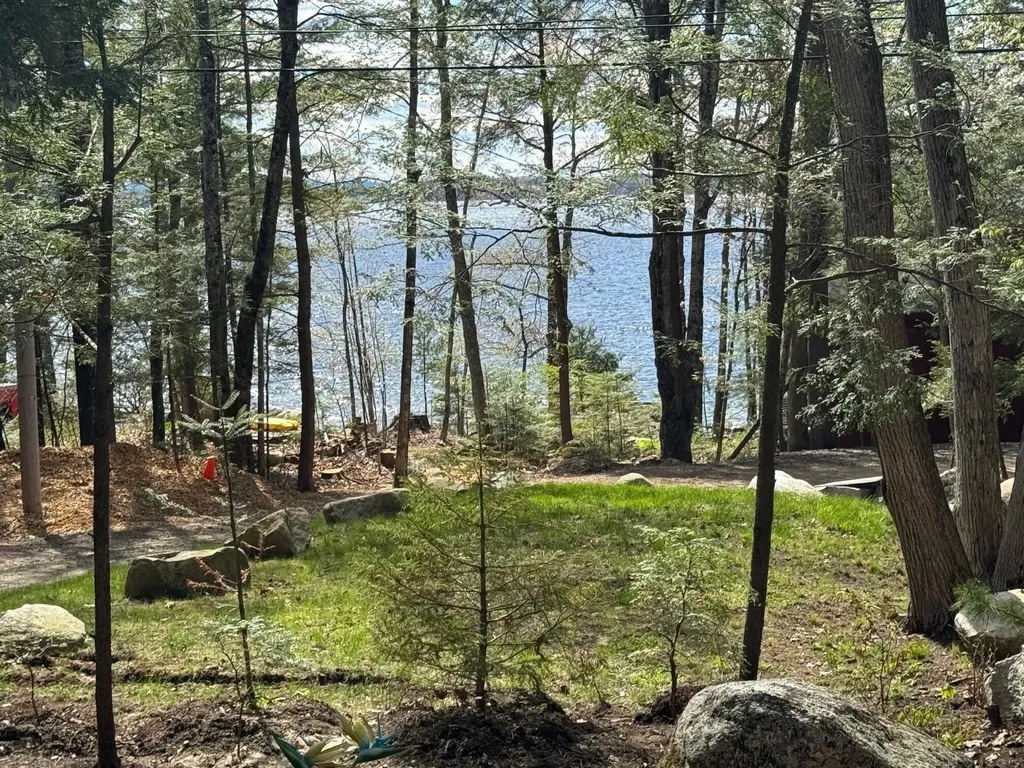 3 Glidden Road Standish ME 04084