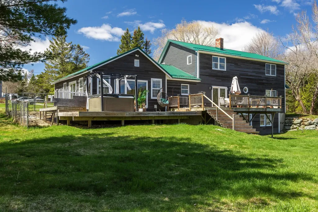54 Riverside Lane Ellsworth ME 04605