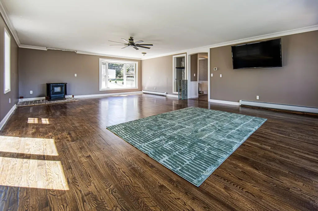 54 Riverside Lane Ellsworth ME 04605