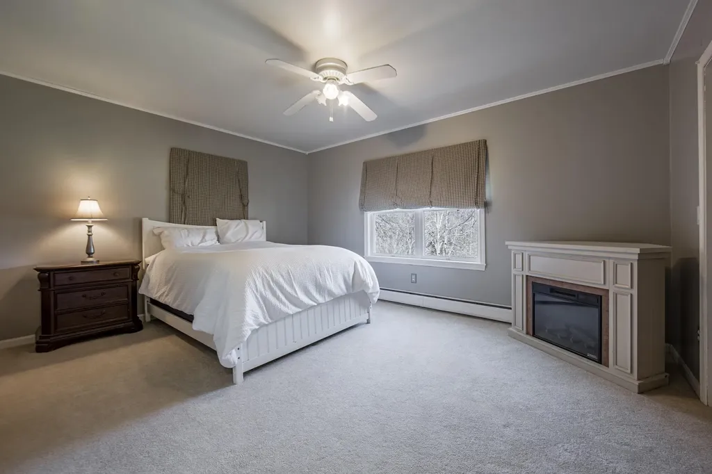 54 Riverside Lane Ellsworth ME 04605
