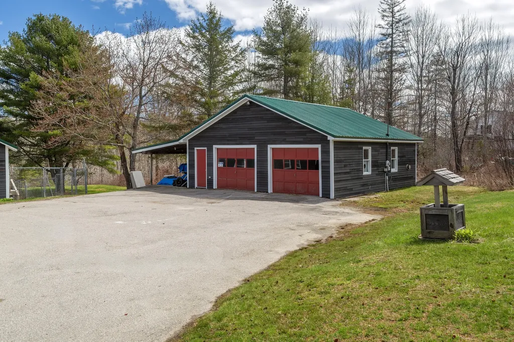 54 Riverside Lane Ellsworth ME 04605