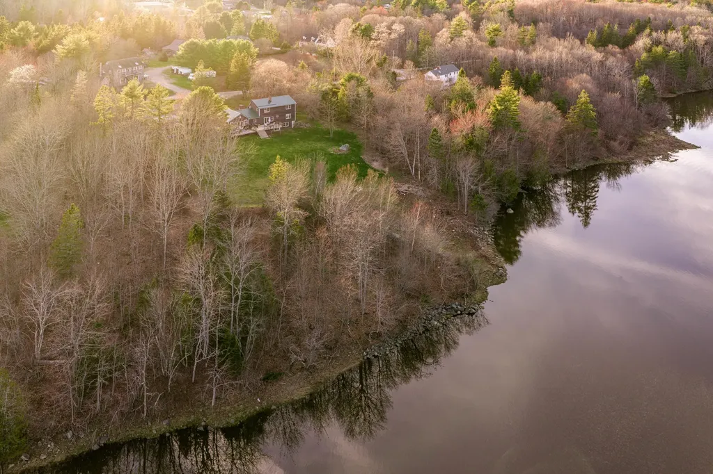 54 Riverside Lane Ellsworth ME 04605