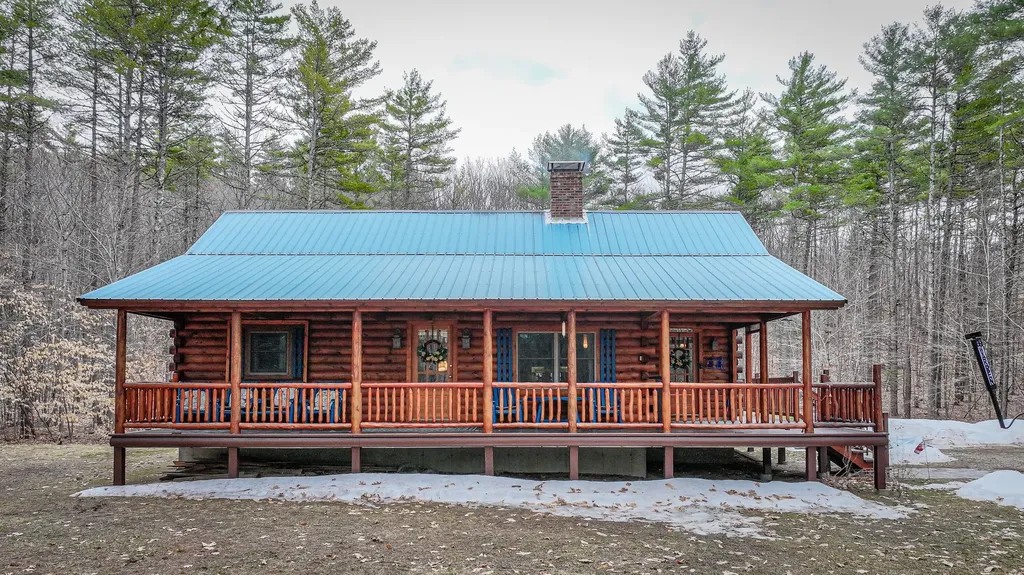 69 Warren Road Denmark ME 04022