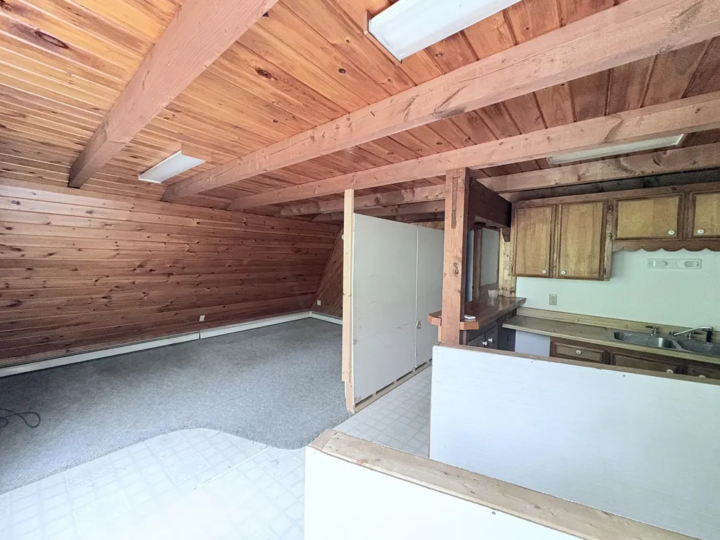 103 Town Farm Road Lincoln ME 04457
