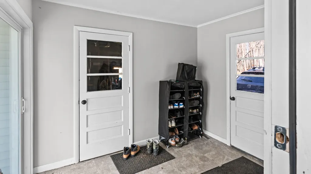 23 Reginald Street Auburn ME 04210