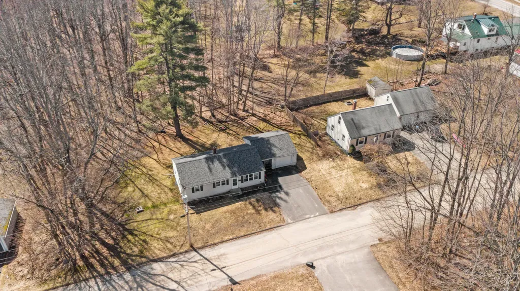 23 Reginald Street Auburn ME 04210