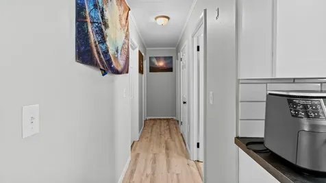 23 Reginald Street Auburn ME 04210
