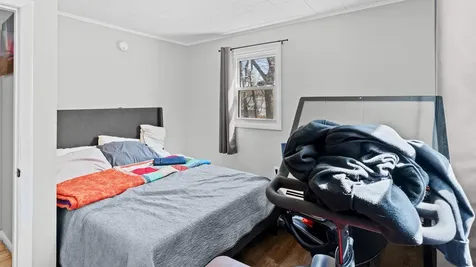 23 Reginald Street Auburn ME 04210