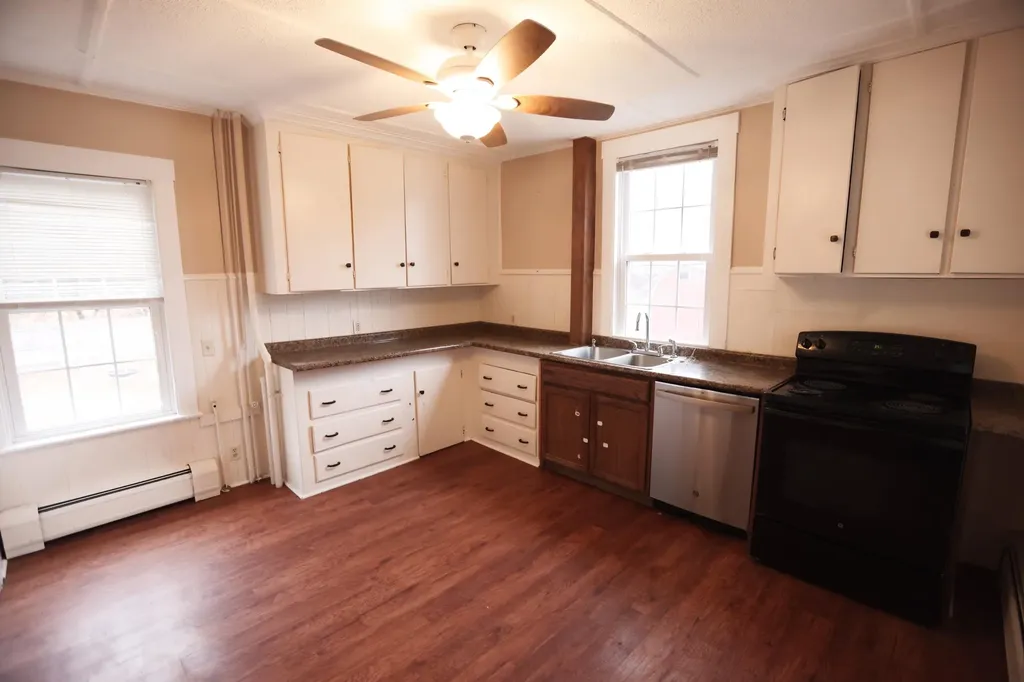 7 Squire Street Waterville ME 04901