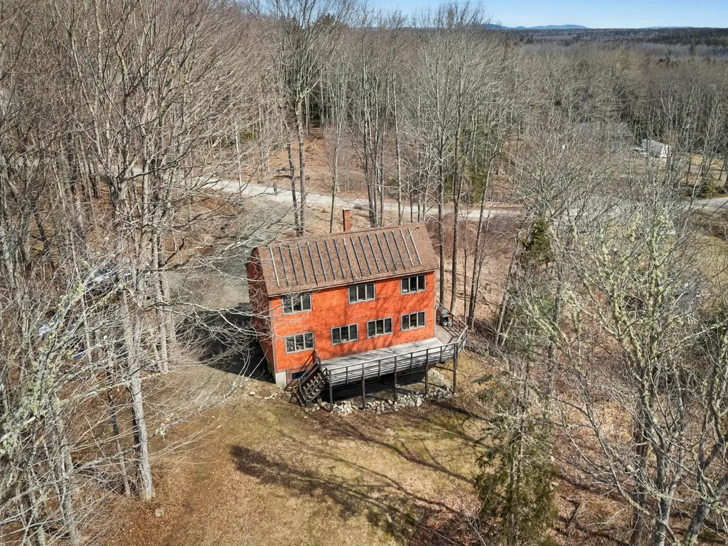 39 Simmons Lane Friendship ME 04547