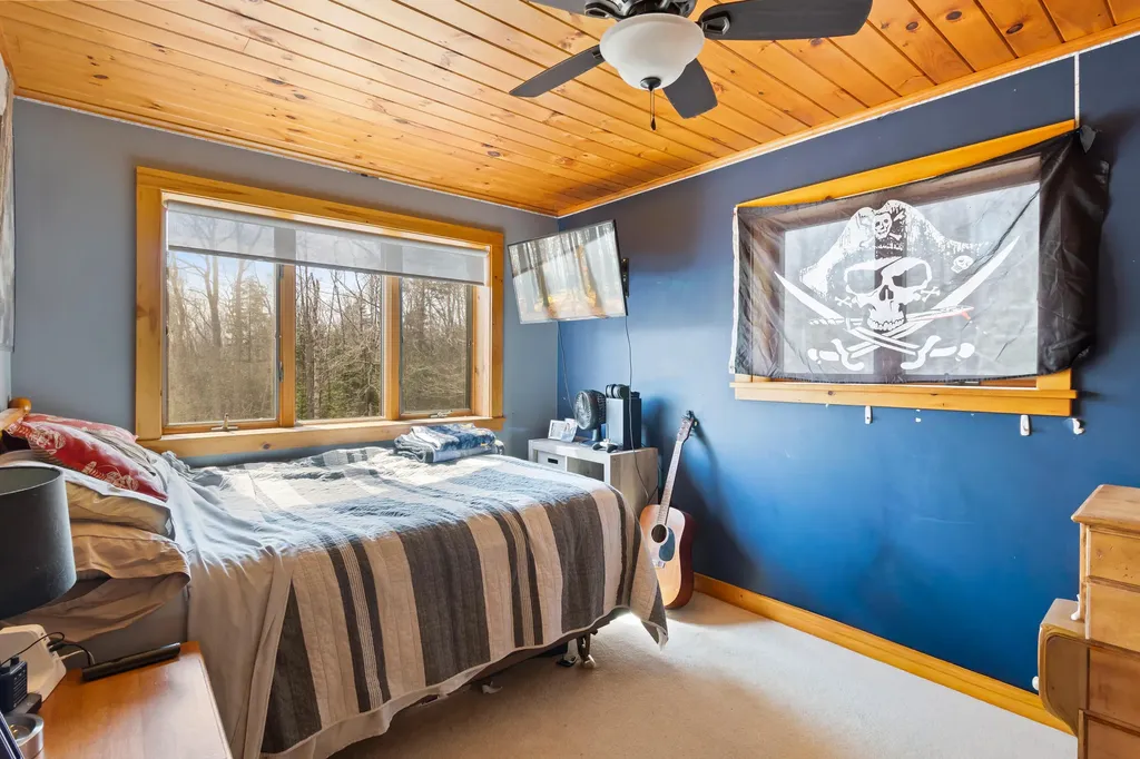 39 Simmons Lane Friendship ME 04547