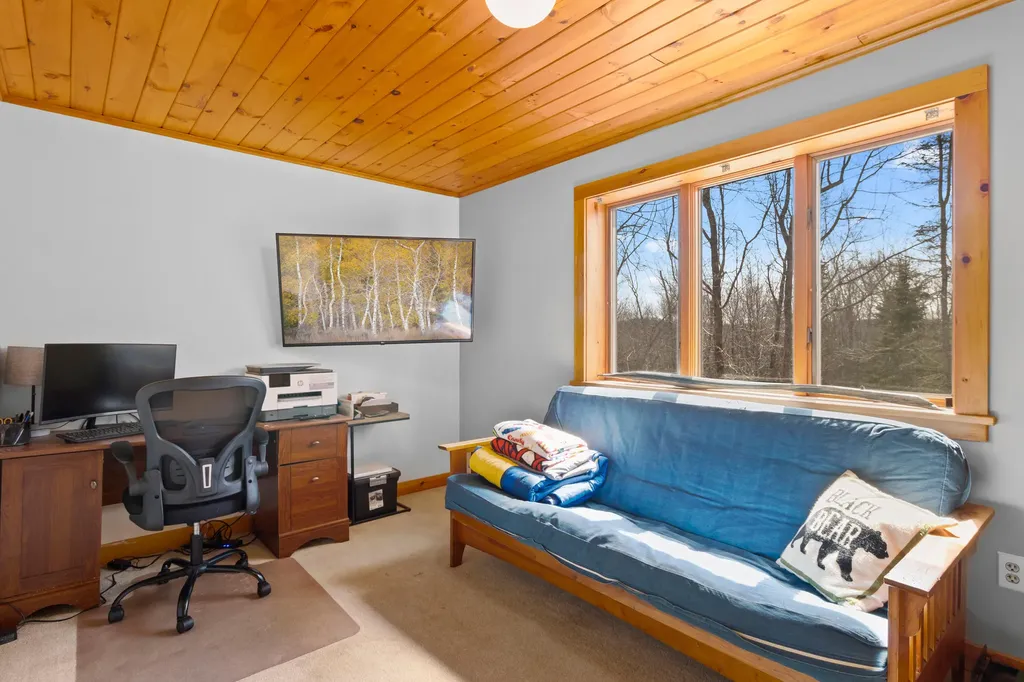 39 Simmons Lane Friendship ME 04547