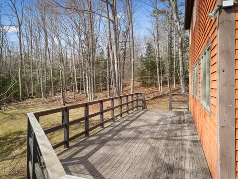 39 Simmons Lane Friendship ME 04547