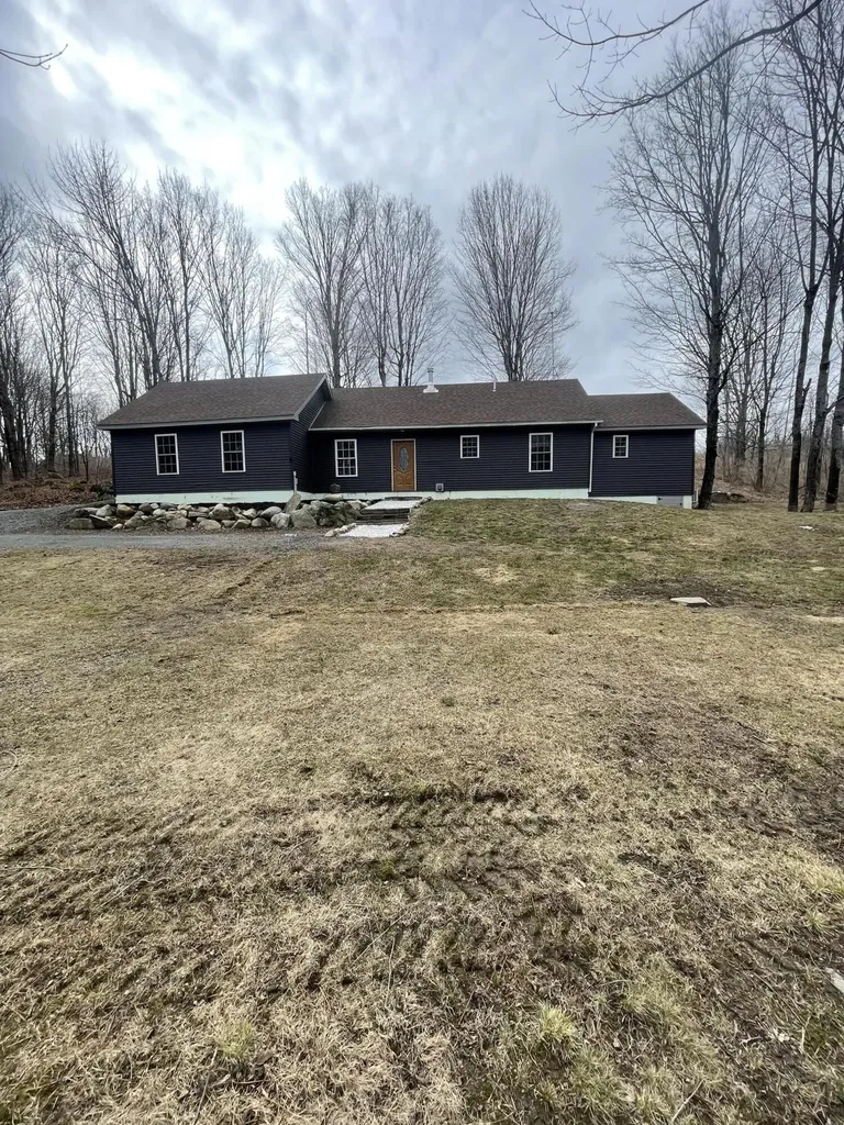 3308 Middle Road Sidney ME 04330