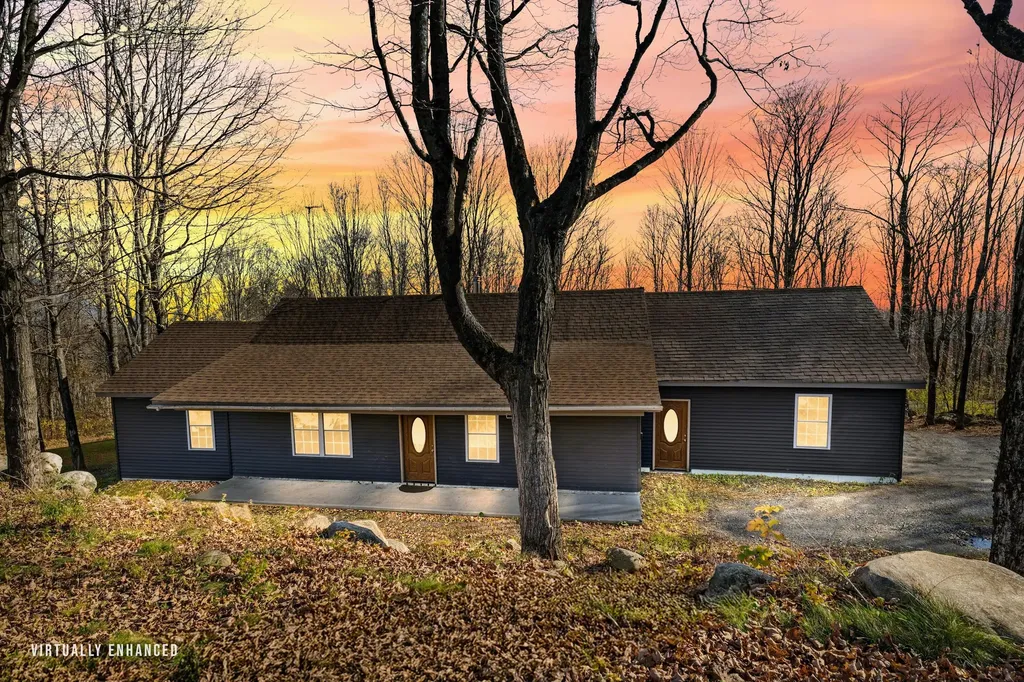 3308 Middle Road Sidney ME 04330