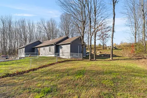3308 Middle Road Sidney ME 04330