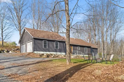 3308 Middle Road Sidney ME 04330