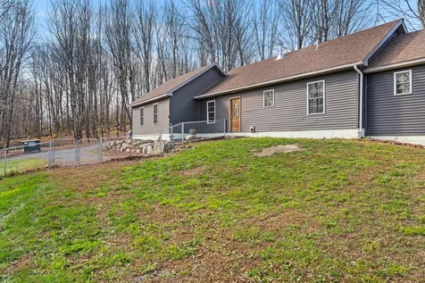 3308 Middle Road Sidney ME 04330